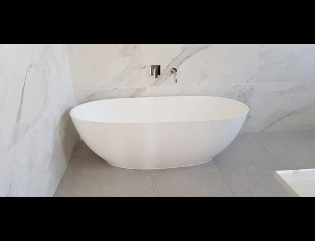 4 BEDROOM HOUSE FOR SALE IN MIDSTREAM ESTATE